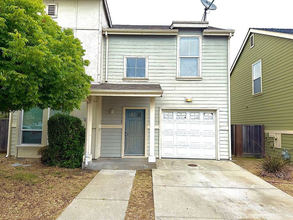 1st image of 2941 Chavez Ln