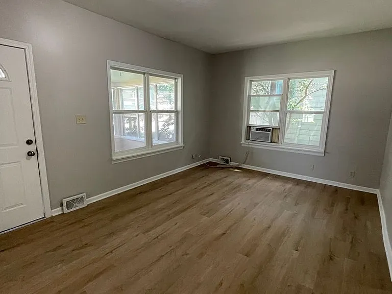 509 Congress St — Photo 5