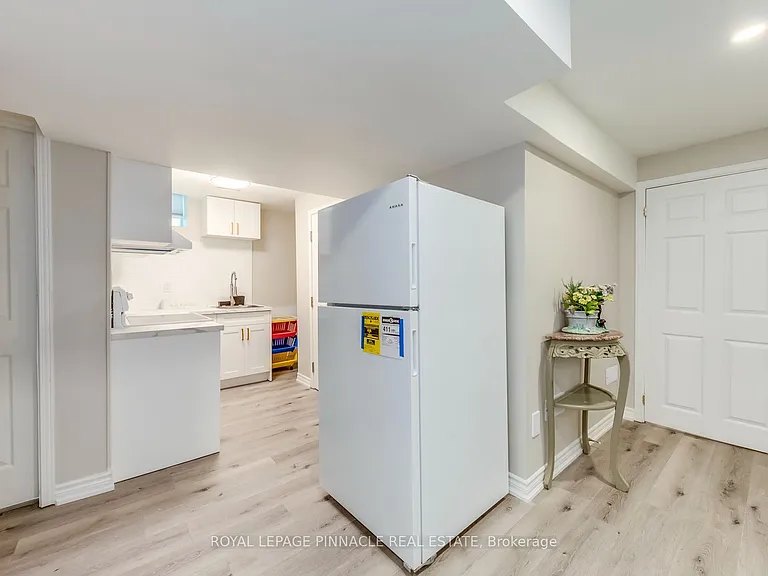 1292 Willowbank Trl #LOWER — Photo 14