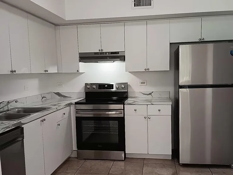 3650 N 56th Ave #504 — Photo 7