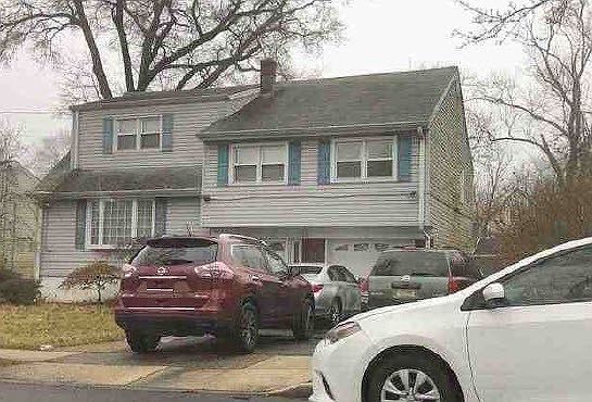 2nd image of 158 Lenox Ave