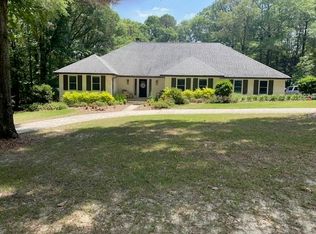 200 Robin Crest Ln, Andalusia, AL 36420