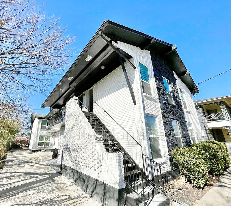 1st image of 4811 Live Oak St #102