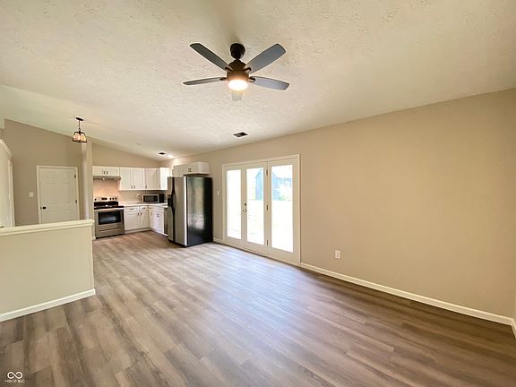 5th image of 817 Delray Dr