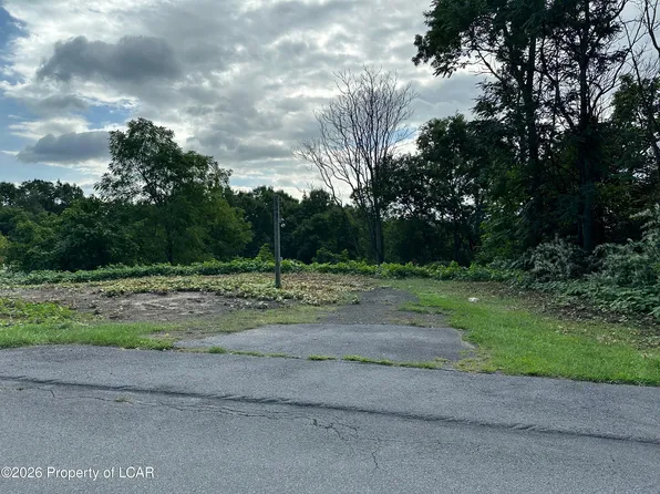 24 Kenley St, Hughestown, PA 18640