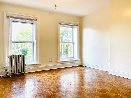 Rented by Blue Egg Realty Corp | media 19