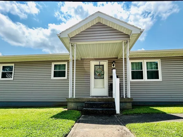300 W 38th St, Shadyside, OH 43947