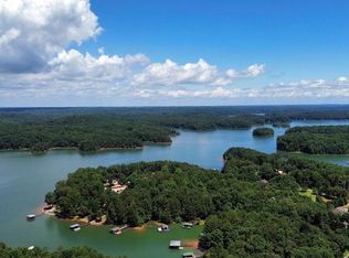 314 Shore Crest Dr, Martin, GA 30557 | Zillow