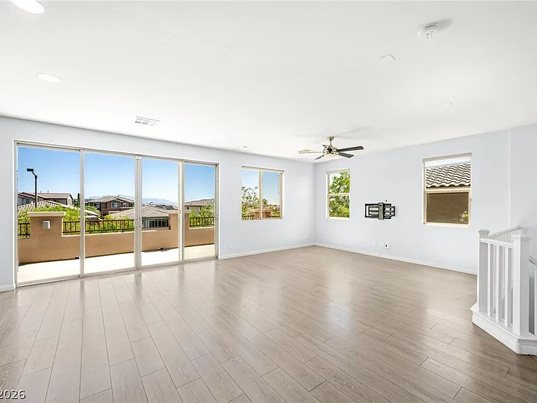 11914 Tres Bispos Ave — Photo 14