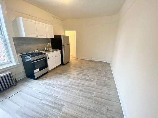 5th image of 48-11 45th St #6DD