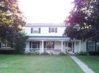 827 Green St, Seymour, WI 54165