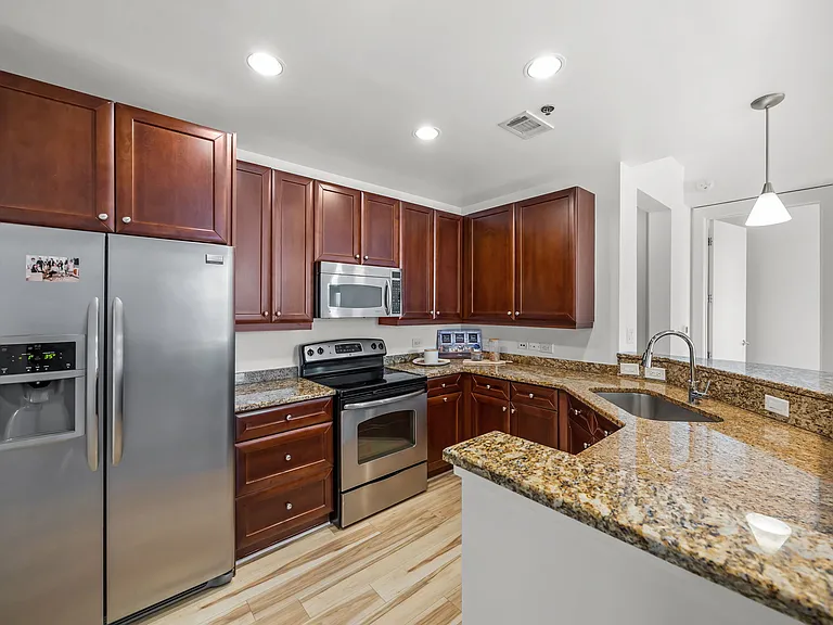 618 N Boylan Ave #702 — Photo 11