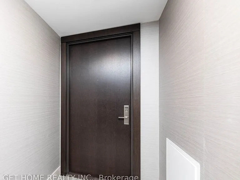 8 Nahani Way #1809 — Photo 4