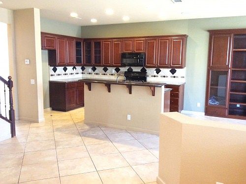 5th image of 1753 Rose Park Ln