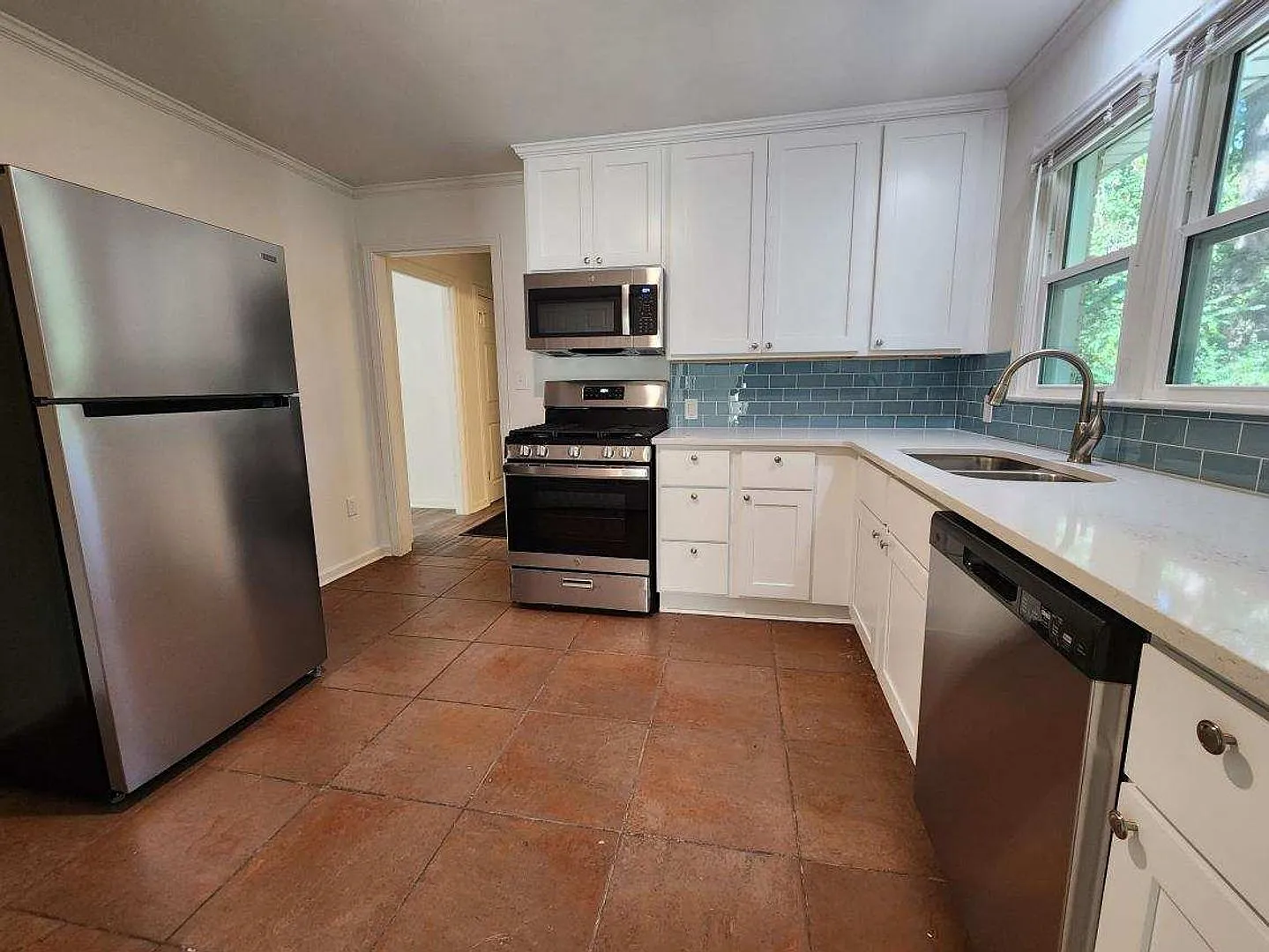 8612 Westwood Avenue — Photo 2