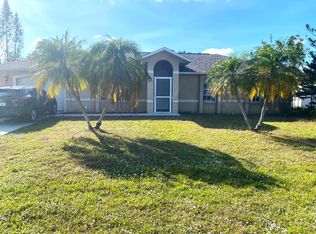 618 SE 9th Ave, Cape Coral, FL 33990