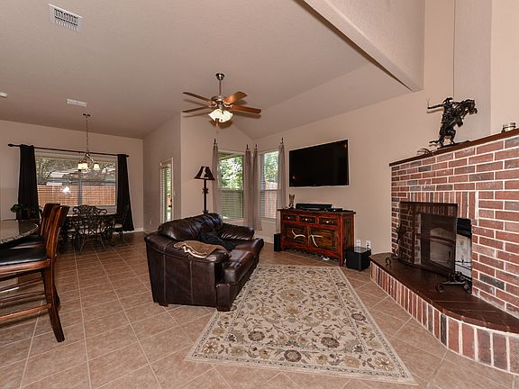 5th image of 5734 Thunder Oaks