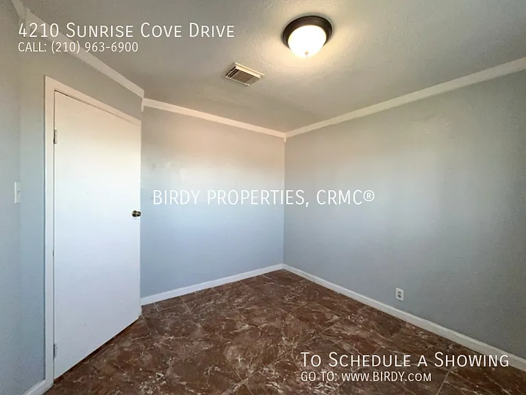 4210 Sunrise Cove Dr — Photo 22