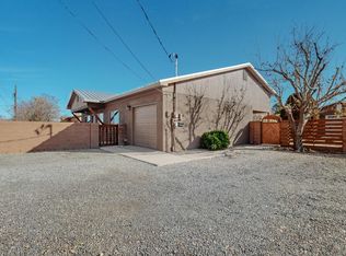 8902 Boe Ln NE, Albuquerque, NM 87113