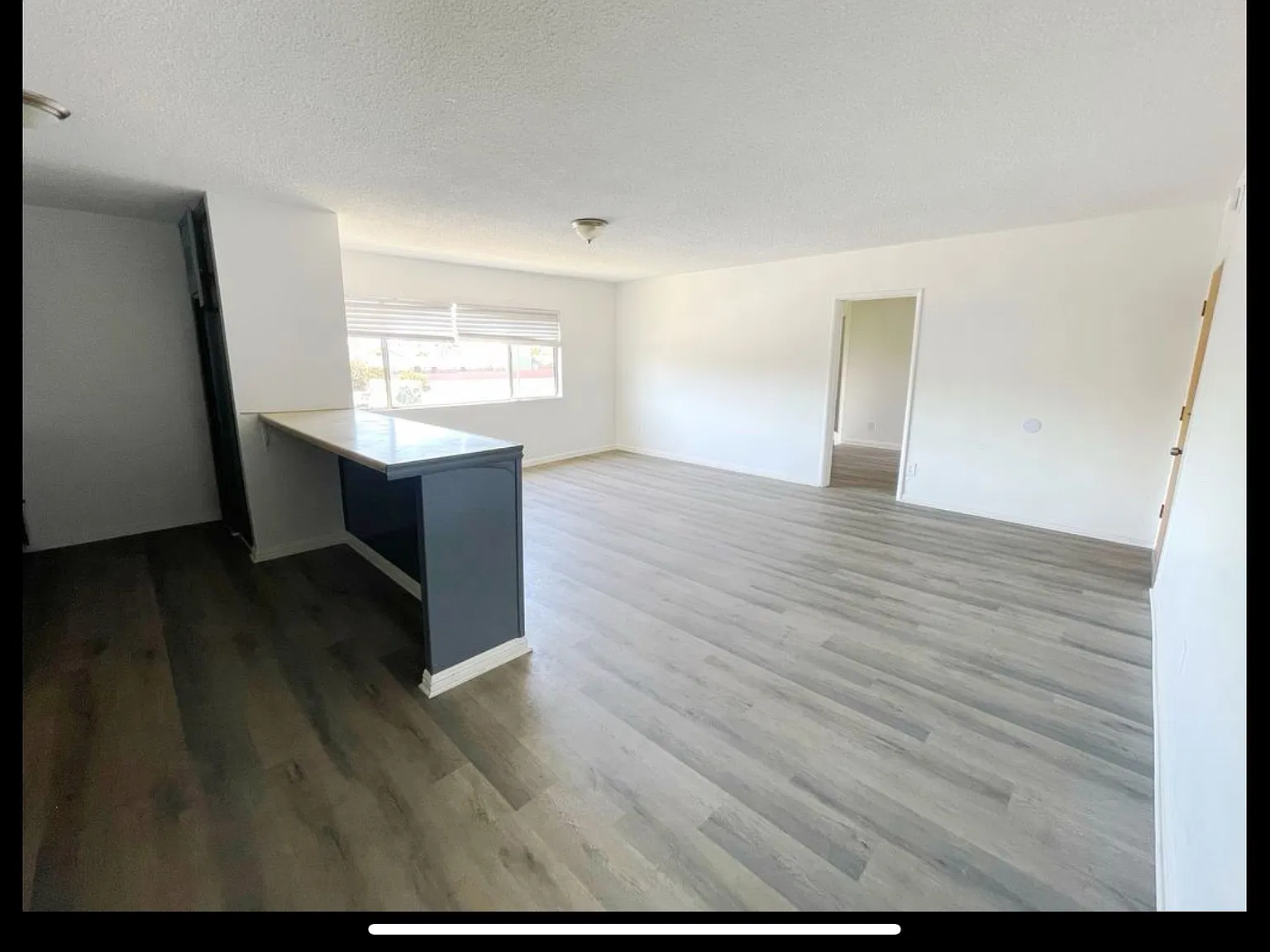 4240 S Figueroa St — Photo 2