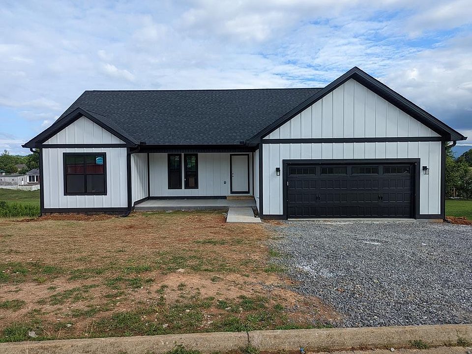 1st image of 735 Tuckahoe View Trl
