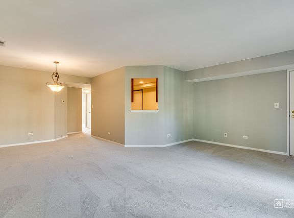3rd image of 684 Quincy Bridge Ln APT 201
