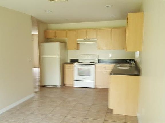 3rd image of 507 Hennessee St