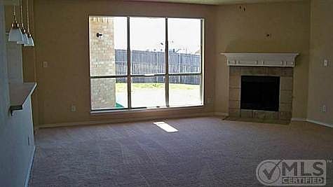 5th image of 2600 Leicester Dr
