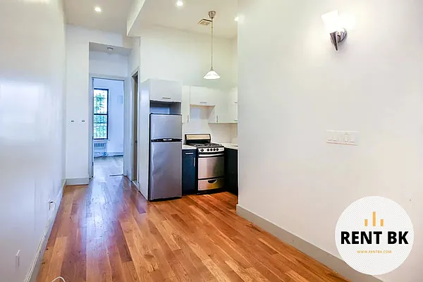 Rented by RENTBK LLC | media 3
