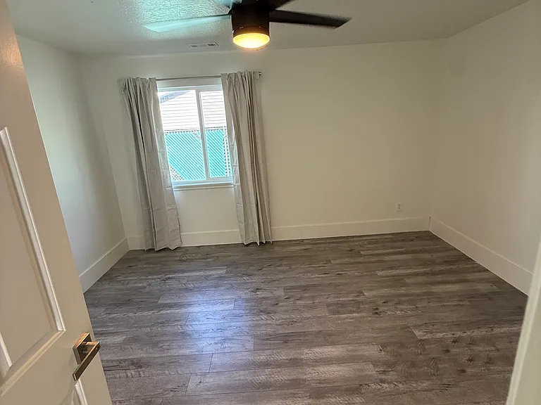 3087 S 9200 W — Photo 7