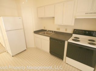 2311 N 91st St, Wauwatosa, WI 53226