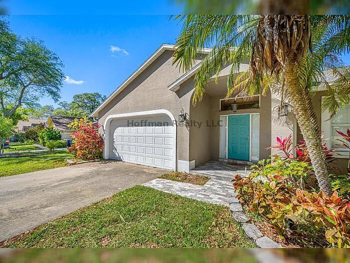 1632 Windsor Pl — Photo 3