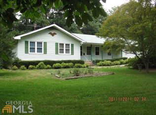 38 Fair Oaks Dr SE, Conyers, GA 30094