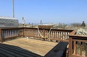 5th image of 610 S Bay Shore Dr