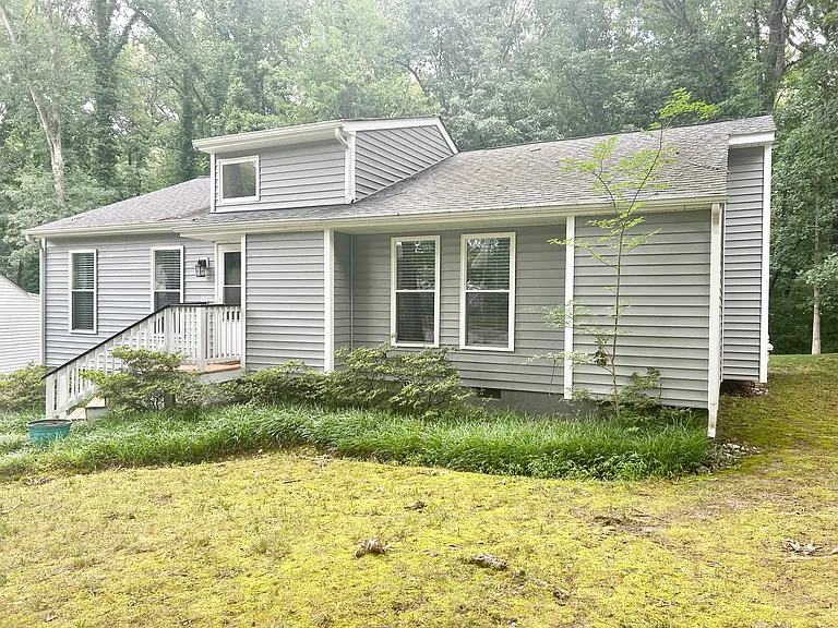 12114 Mountain Laurel Dr — Photo 3