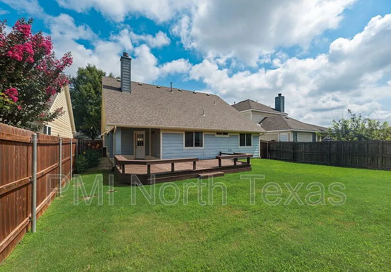 9705 Meadow Rue Dr — Photo 21