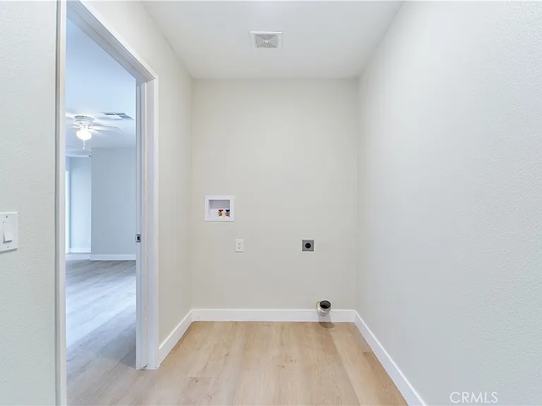 1286 Arctic Ave — Photo 25