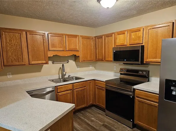 3375 Galleria Dr, Fayetteville, NC 28303
