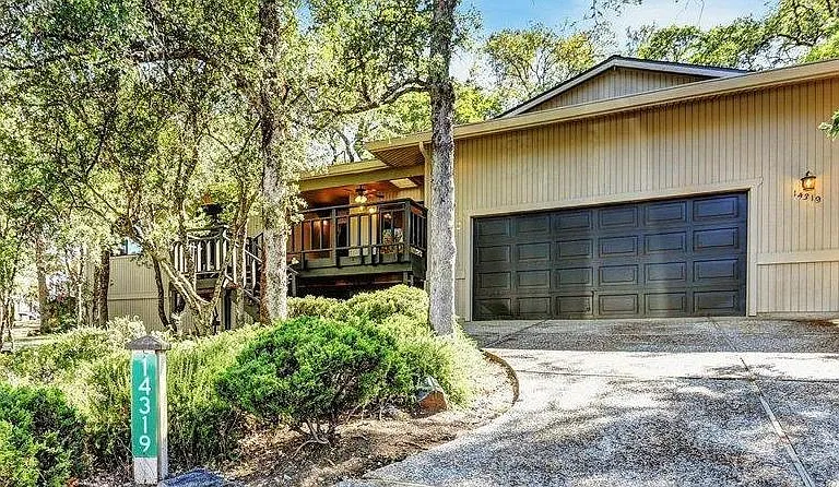 14319 Knobcone Dr — Photo 1