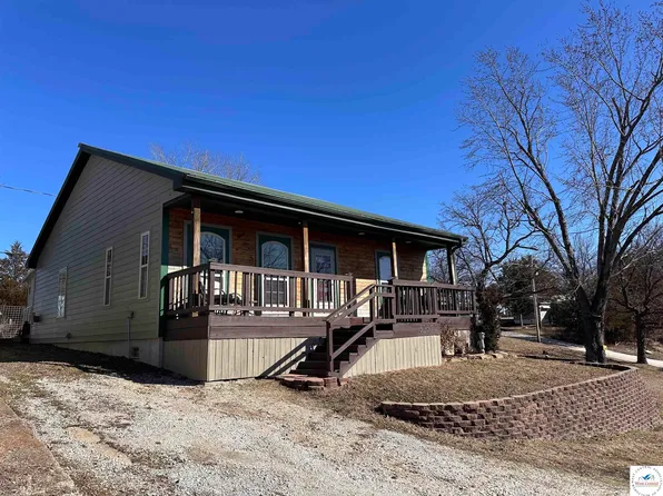 31372 Pebble Ave, Warsaw, MO 65355