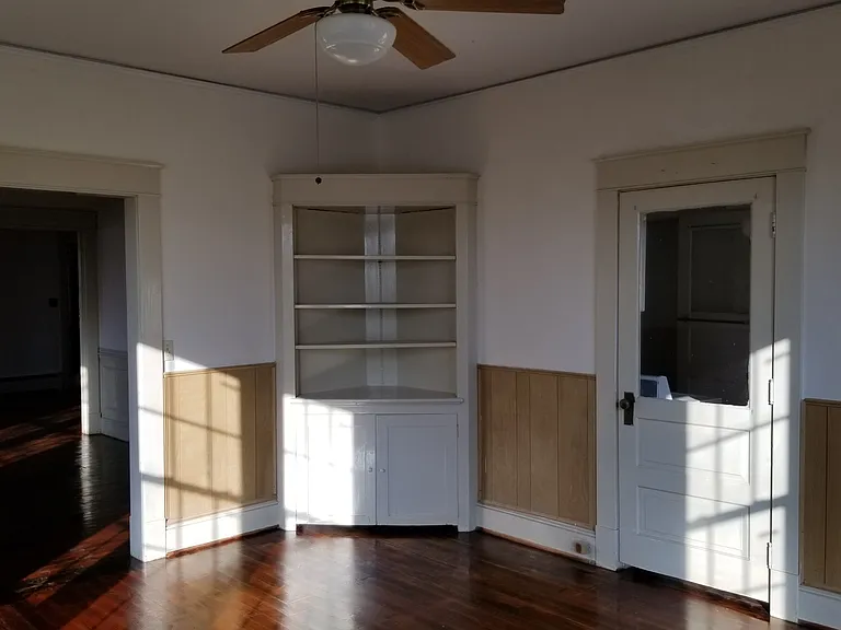 318 S Dyer St — Photo 6
