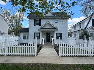 83 Warrenton St, Springfield, MA 01109