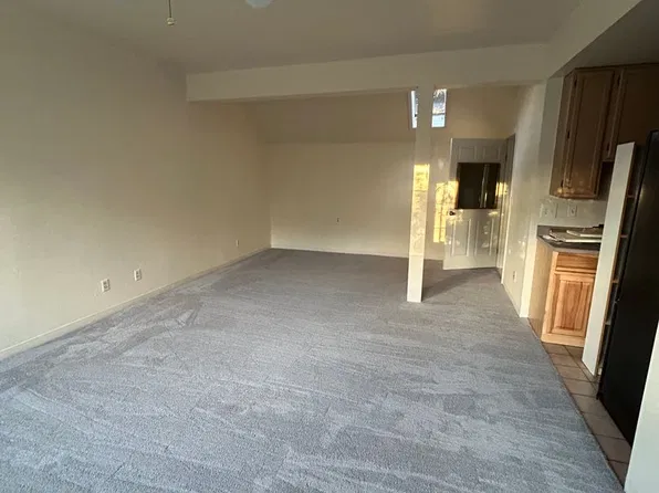 6015 15Th Ave NW, 6015 15th Ave NW #A, Seattle, WA 98107