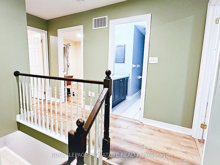 10 Keith Cres — Photo 14