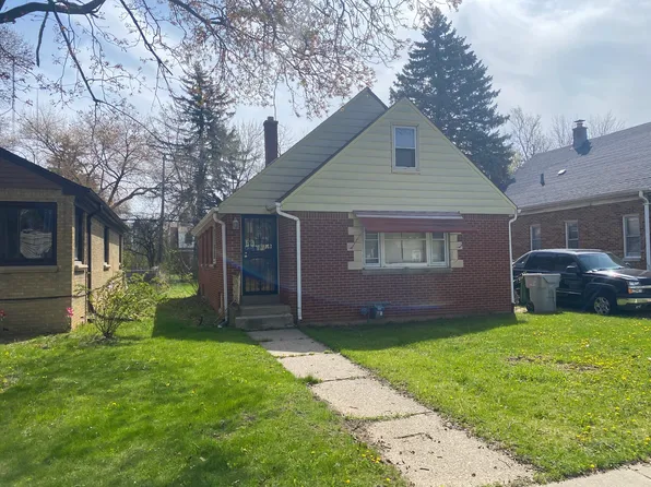 5070 N 24th St, Milwaukee, WI 53209
