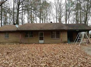 8116 President Cir, Pine bluff, AR 71603