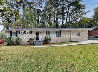 1386 Dennis Dr, Decatur, GA 30032