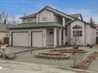 7707 Wildbrook Ct, Anchorage, AK 99504