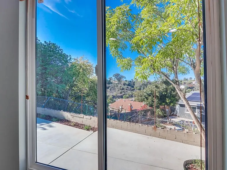 3336 Altadena Ave — Photo 23