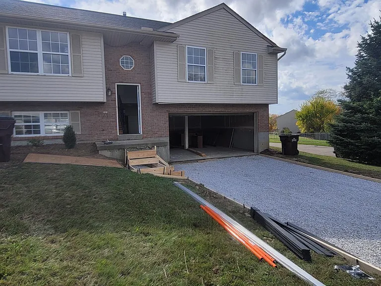 Eclipse Properties — Photo 135